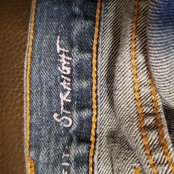 Eddie Bauer men's jeans - Picture 3 of 4